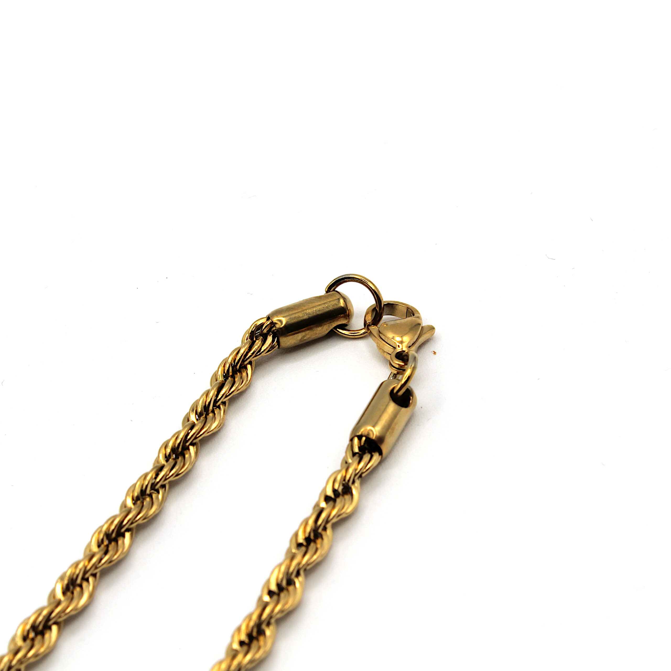 collana-acciaio-dorato-piastrina-medusa-nera-made-in-italy