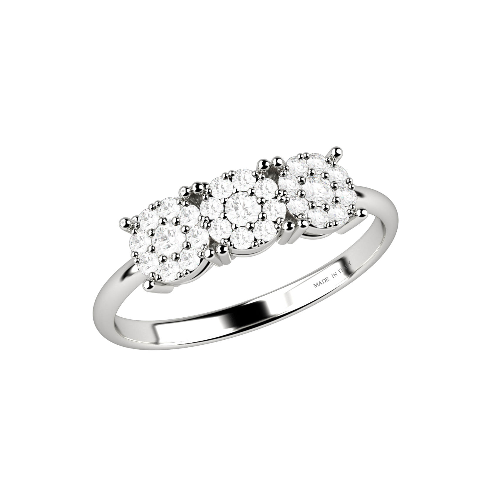 Anello trilogy da donna in oro bianco 18 carati composto da tre rosette circolari affiancate con diamanti naturali taglio brillante da 0.29 carati totali, colore G e purezza VS, misura 14 dal peso di 2,80 grammi con incisione Made in Italy all'interno del gambo